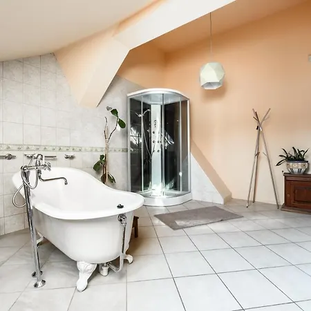View To The Roofs Luxury With 2 Bedrooms Boedapest