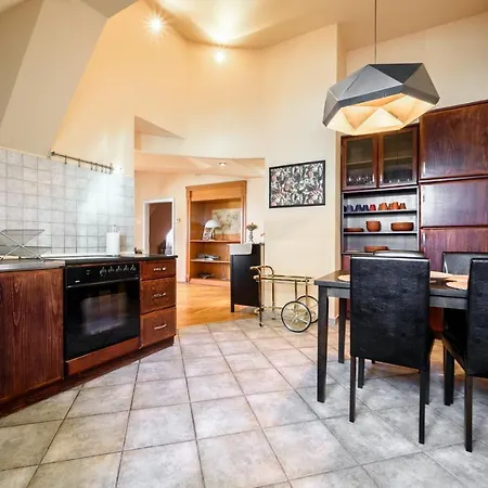 View To The Roofs Luxury With 2 Bedrooms Daire