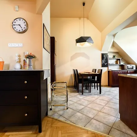 View To The Roofs Luxury With 2 Bedrooms Daire Budapeşte