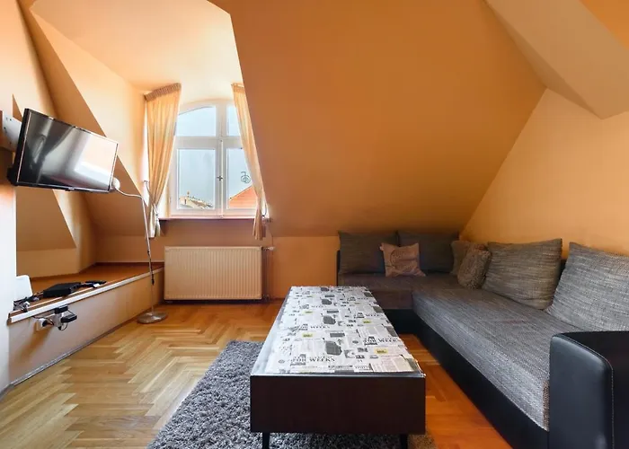 View To The Roofs Luxury With 2 Bedrooms בודפשט