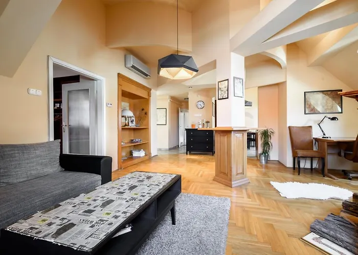 View To The Roofs Luxury With 2 Bedrooms