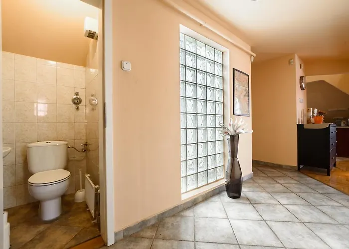 View To The Roofs Luxury With 2 Bedrooms דירה בודפשט