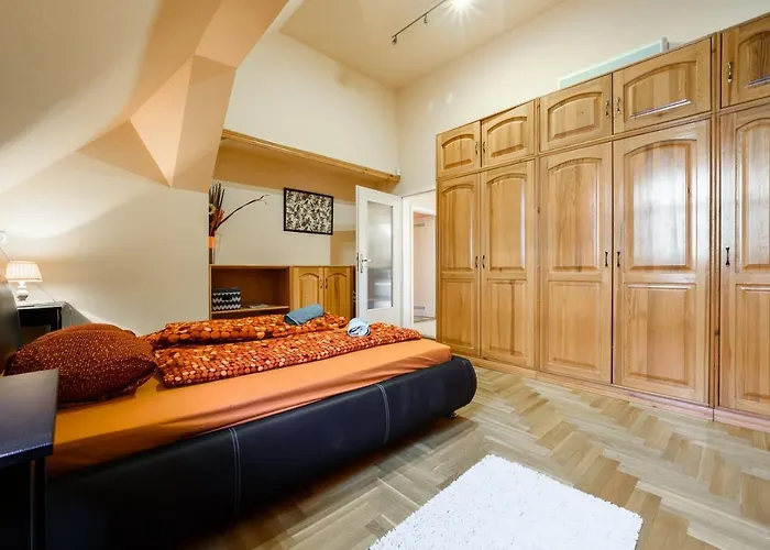 Apartman View To The Roofs Luxury With 2 Bedrooms