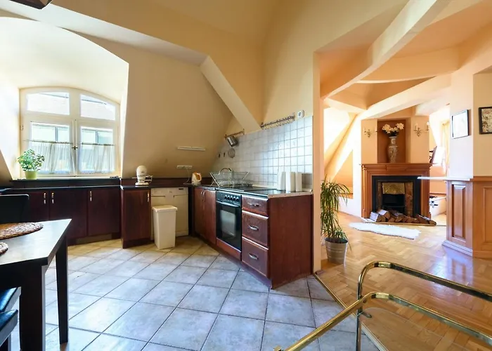 View To The Roofs Luxury With 2 Bedrooms *
